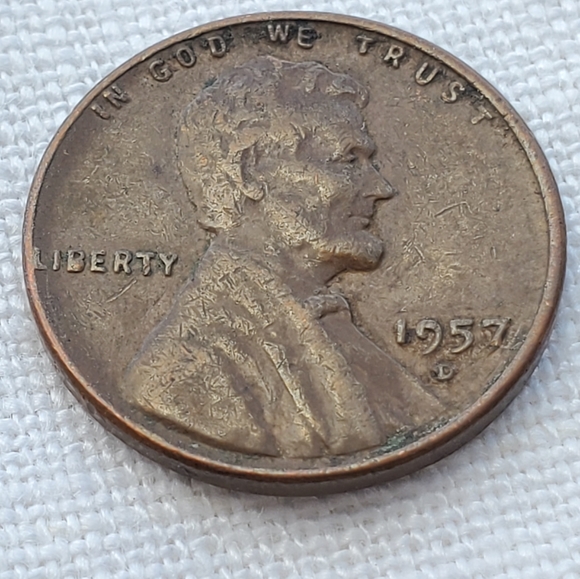 1957 D Wheat Penny - Picture 7 of 8